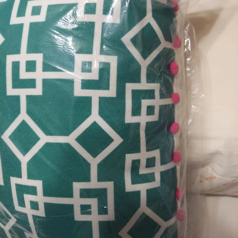 Toucan Coastal Tropical Oversized XL Embroidered Accent Pillow BNWT RETIRED 2021